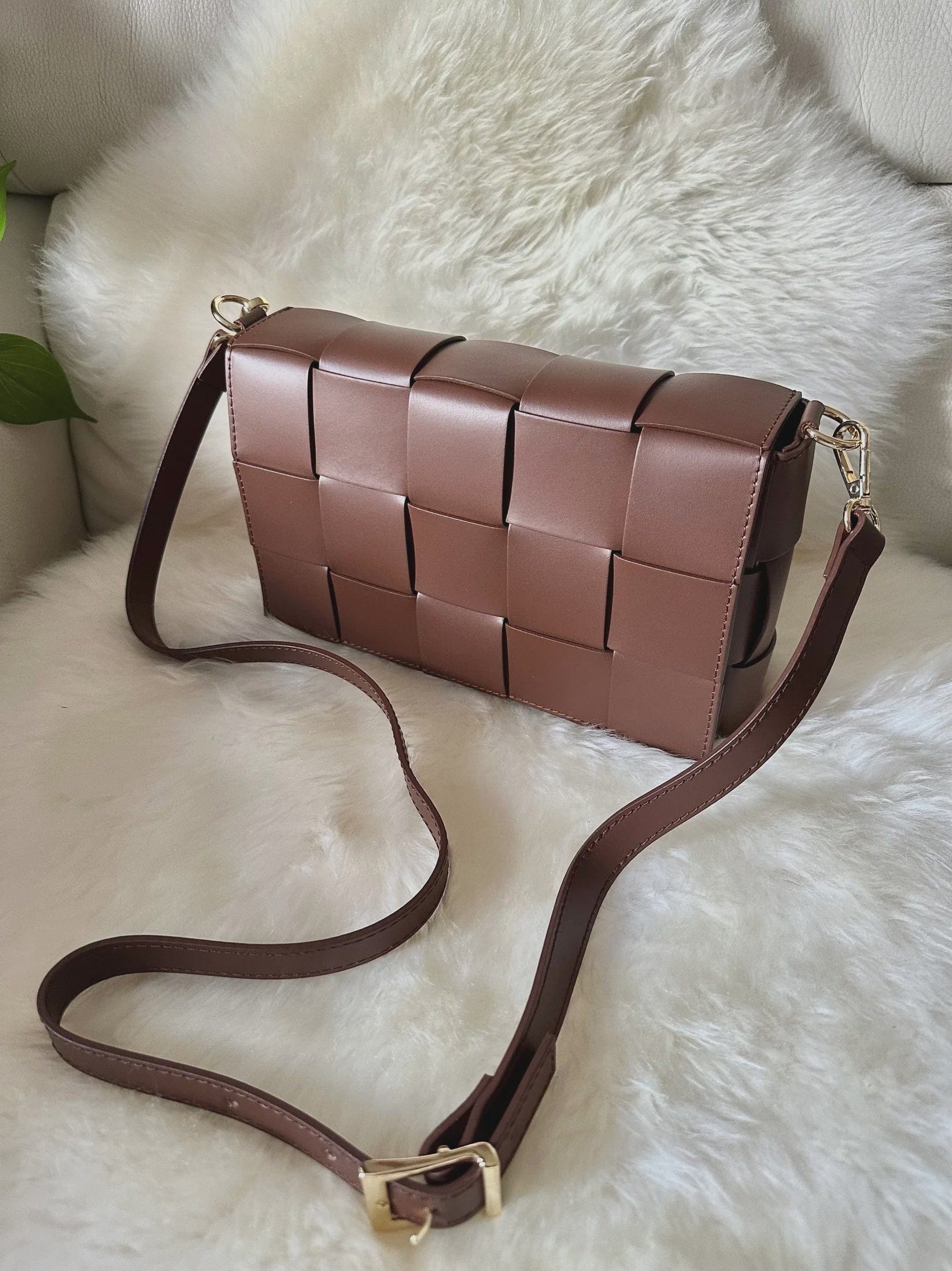 Zhade Handbags - Small Cassetta Bag - Cioccolato Scuro Leather