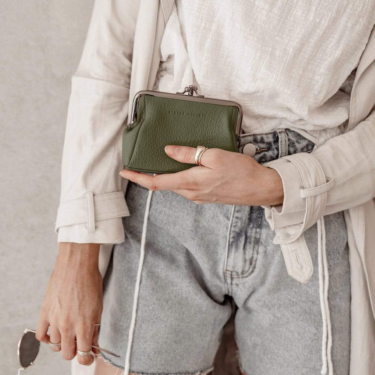 Status Anxiety Bags Status Anxiety | Volatile Wallet - Khaki
